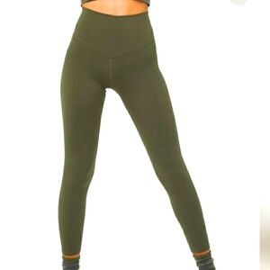 NWT OFFLINE By Aerie Leggings